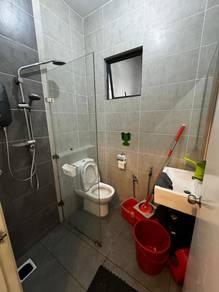 Well renovated lido four seasons condo • strategic location
