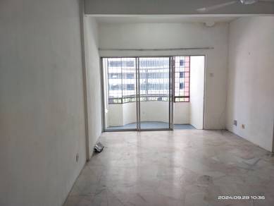 Level 2, Kekwa Apartment, Putra Perdana, Puchong.