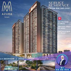 M Azura, Wangsa Maju