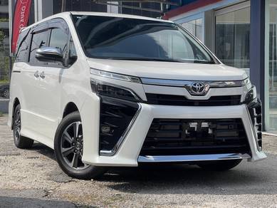 Toyota VOXY 2.0 ZS (A) ALPINE NAVI UNREG
