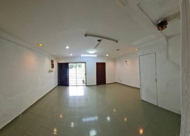 Klang Utama 2 storey house for rent near Econsave, Matahari & School