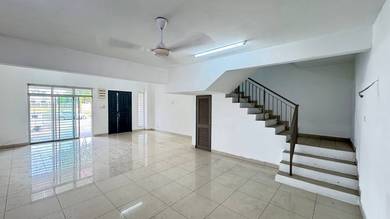 Facing Open, 2.5 Storey Superlink (22x80) Seksyen 7 Shah Alam