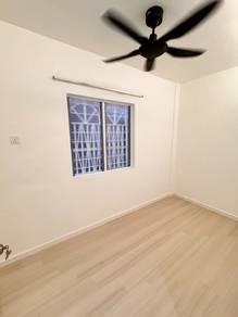 Ground floor Fully Renovated Impian Apartment Damansara Damai Sale