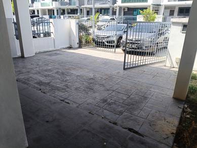 House Jalan Aman Damai Seksyen U17 Aman Putri Sungai Buloh Sale