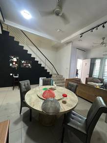Taman Mount Austin Double Storey Terrace End lot G&G