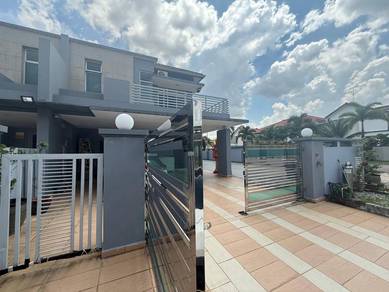 Taman Gaya Double Storey Cluster Corner Lot Renovated