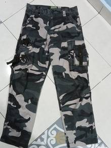 Camo nato Cargo pant sz 32