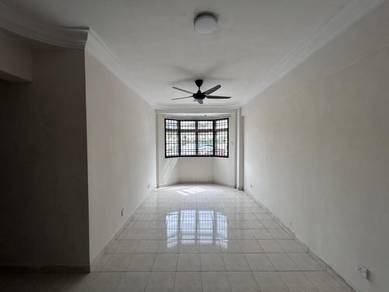 (Ground Floor) Apartment Vista Seri Alam, Bandar Seri Alam