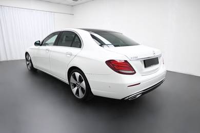 Mercedes Benz W213 E250 2.0 AV SUNROOF