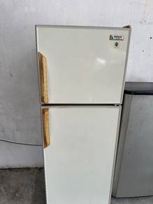 Ice peti sejuk
