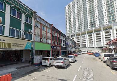 Setapak Indah 【Facing Malay Food Court 】Ground Floor Shop