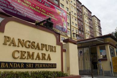 Pangsapuri Cemara Cheras 3R2B P/F Sri Permaisuri HUKM Kuala Lumpur