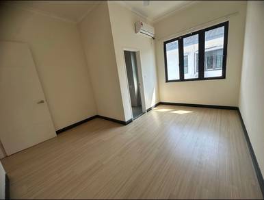 2-storey-Terraced-House-for-rent-Setia-Alam-Selangor-3