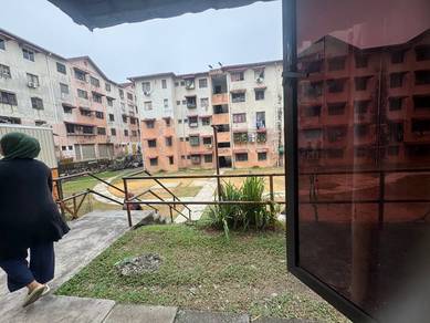FOR SALE: Apartment Harmoni, Damansara Damai