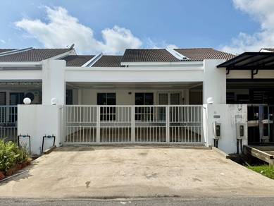 SIngle Storey Terrace at Senadin, Miri  单层排屋出售