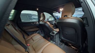 Volvo XC60 2.0 RECHARGE T8 ULTIMATE (A)