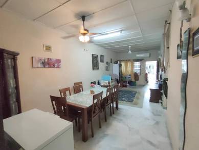 Dekat Sekolah & Surau, Teres Setingkat, Saujana Utama SU1