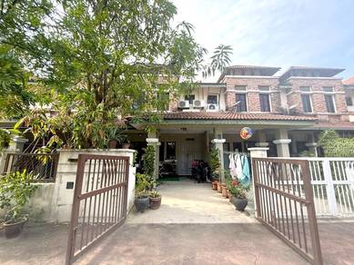 FULLY RENOVATED! Double Storey Bandar Nusaputra Puchong