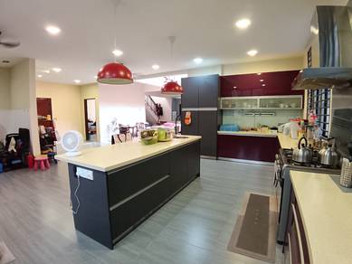 Dekat Sek Men, Kedai, 3600sqft Semi-D 2 Tingkat, Saujana Utama
