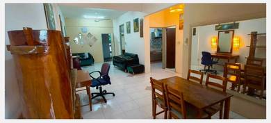 Public Jaya Apartment 1-1