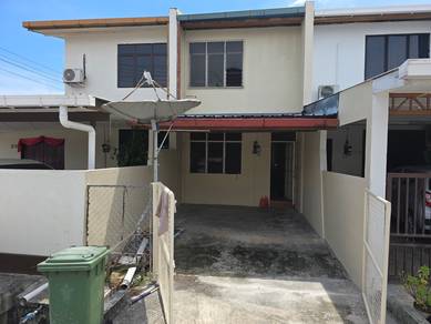 Bintawa Double Storey House For Sale, Good Condition