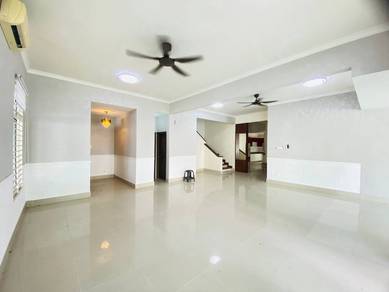 Double Storey Semi-D Seksyen 27 Shah Alam