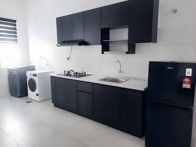 (FURNISHED + FREE WiFi) Bayu Sutera Teres 2 Tingkat Sendayan Seremban