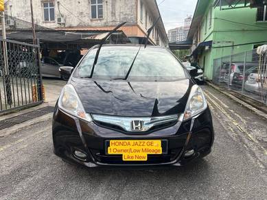 Honda JAZZ(A)Still Honda Service/1 Owner
