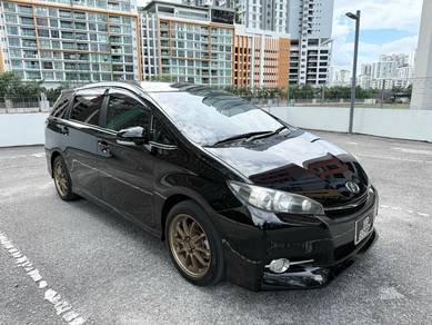 Toyota WISH 1.8 S FACELIFT (A)