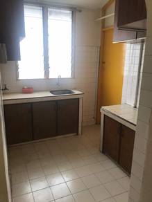 wangsa maju section 1 flat with kitchen cabinet & heater