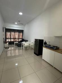 Tropicana Bay Residences Fully Furnished 615sf  2-Bedrooms 1-Carpark