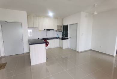 Partial w Kitchen Island PPAM Riveria nr Setapak Mall KLCC Pavilion KL