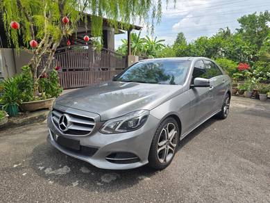 Mercedes Benz E250 AVANTGARDE (CKD) 2.0
