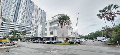 4 Storey Shop Lot Kinrara Uptown@Seri Kembangan