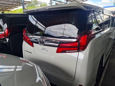 Toyota ALPHARD 2.5 SC SUNROOF 8 YRS WARRANTY