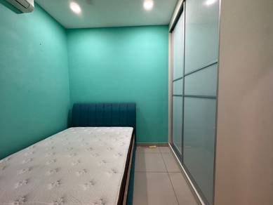 LUXURY full furnish Skyvilla D'Island Aurora in Puchong Putra Perdana
