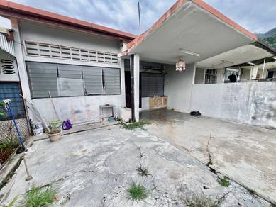 Kampar Single Storey House For Rent