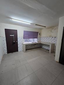 2 storey freehold house 3 rooms nr cheras with kitchen top table
