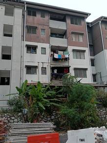 Flat PKNS Blok C, seksyen 16 Bandar Baru Bangi, Selangor