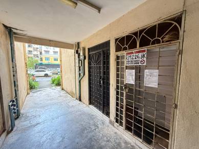 Ground Floor, Sri Baiduri Apartment, Ukay Perdana Ampang,Selangor
