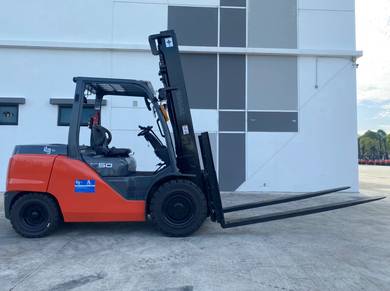 TOYOTA Forklift 5 Ton Diesel 8FD50N Full Loan