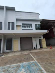 Nilai 3 (2 storey semi-D 50x 100 sqft for rent)