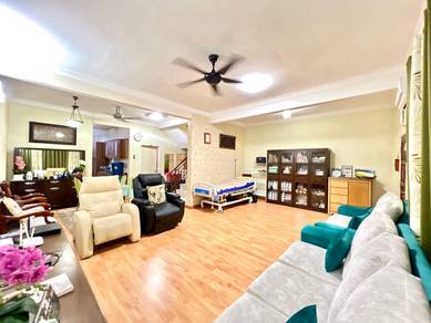 22'x72' Double Storey , Bayu Dasmansara, Seksyen 11Kota Damansara