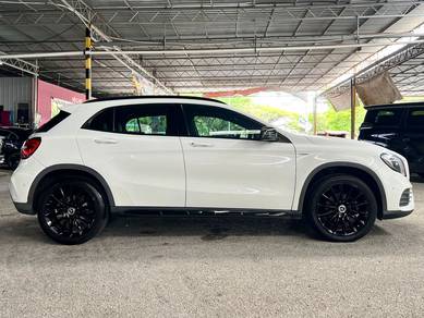 Mercedes Benz GLA200 NIGHT EDITION 1.6 FL