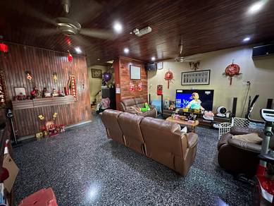 (Hot Area)Taman Mawar, Raja Uda 2 Storey For Sales| Fully Renovated