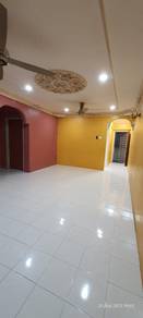 1+1 deposit Kepong , Sri Ehsan Apartment tingkat 4 no lift full reno