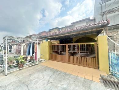 Double Storey Terrace Bandar Baru Kundang, Rawang