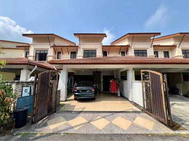 22' x 90' RENOVATED 🔥 2-Storey Superlink Bandar Nusaputra @ Puchong