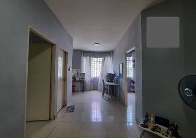 Apartment 2 UA2 UNiversity Corner Unit
