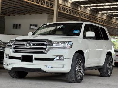 Toyota LANDCRUISER 4.7 AX (UZJ-200W) (A) CASH